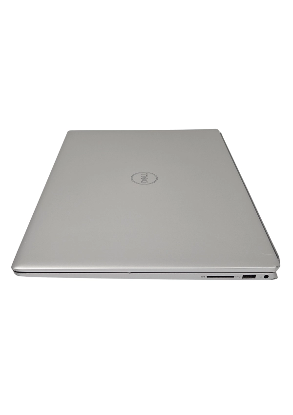 DELL Inspiron 5620 i5-1235u 16GB 512SSD 16
